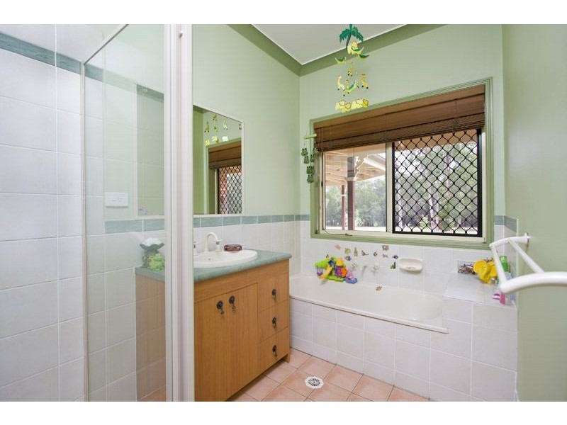 268 Holloway Rd, Chambers Flat QLD 4133