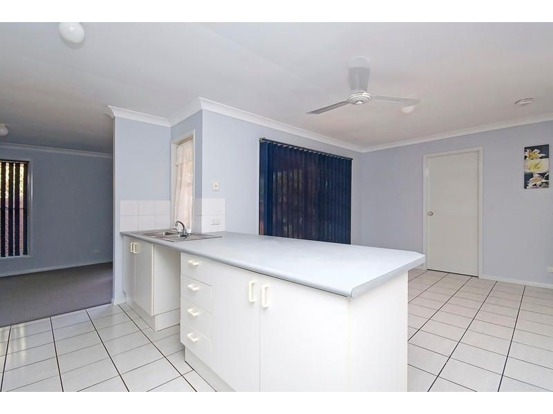35 Diamantina Street, Hillcrest QLD 4118