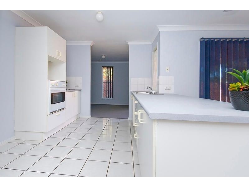 35 Diamantina Street, Hillcrest QLD 4118