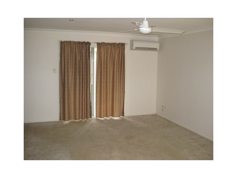 138 Lamberth Road, Regents Park QLD 4118