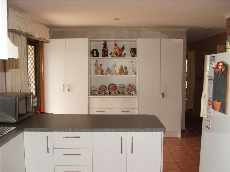 118 Estramina Road, Regents Park QLD 4118