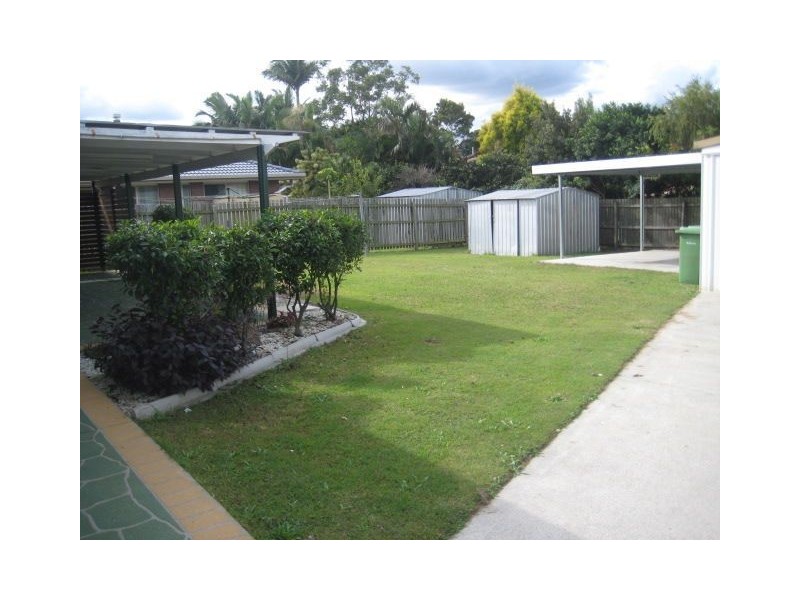 46 Peverell Street, Hillcrest QLD 4118