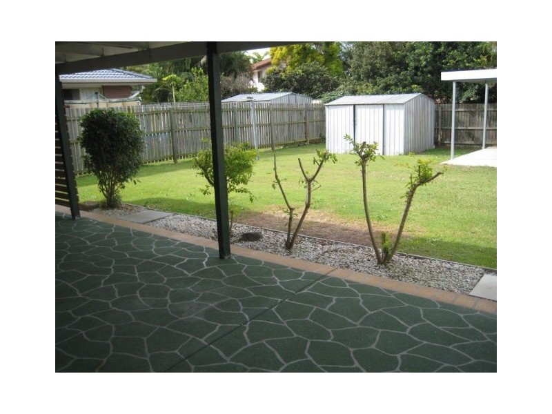 46 Peverell Street, Hillcrest QLD 4118