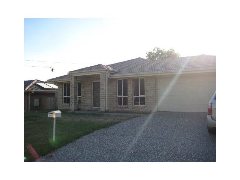 67 Parklands Drive, Boronia Heights QLD 4124