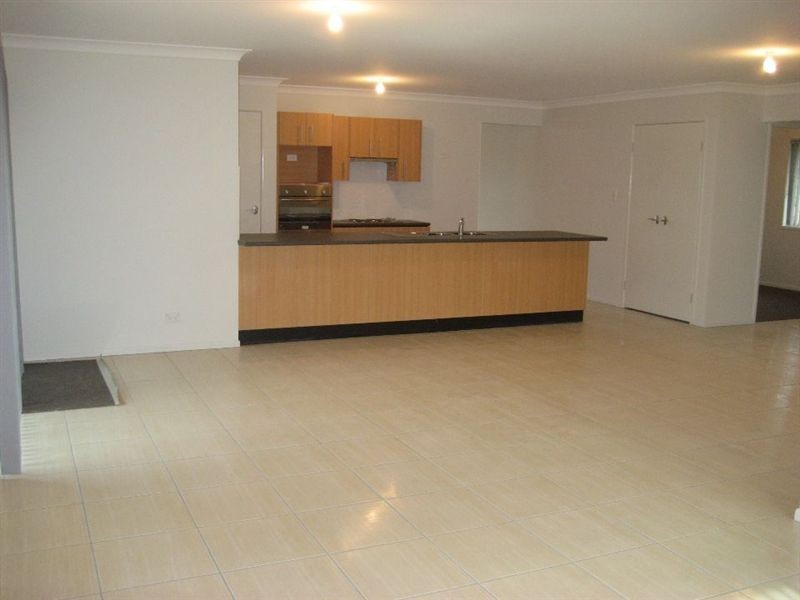 67 Parklands Drive, Boronia Heights QLD 4124