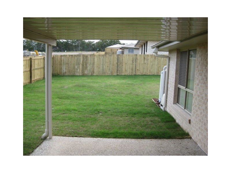 31 Bassinghall Close, Marsden QLD 4132