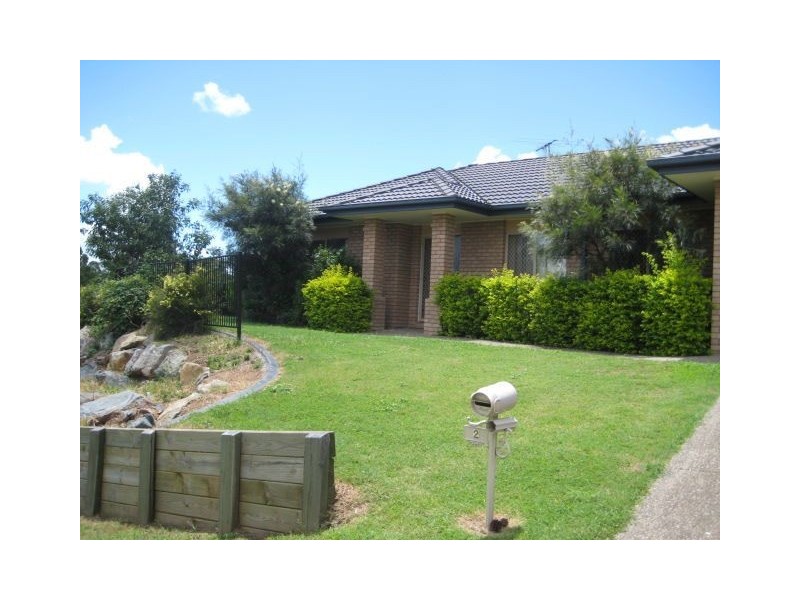 2 Bella Vista Parade, Edens Landing QLD 4207