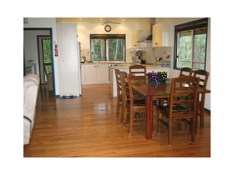 16 Cheviot Street, Greenbank QLD 4124