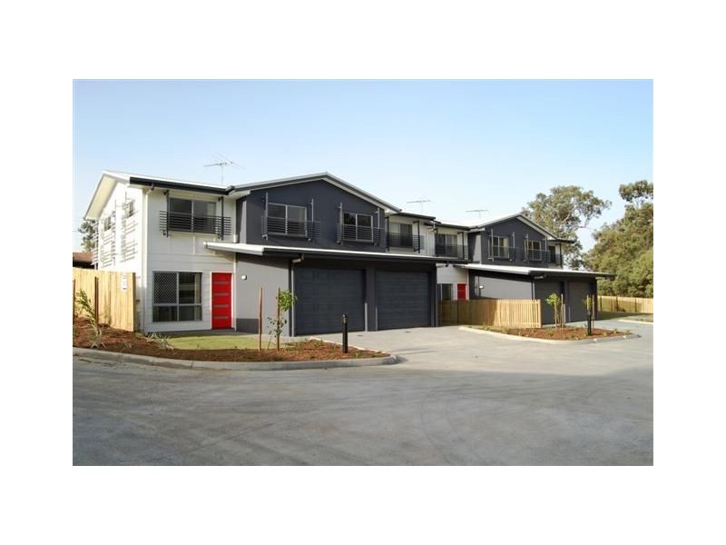 15/1-11 Emerald Dr, Regents Park QLD 4118