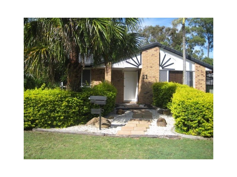 11 Windsong Court, Hillcrest QLD 4118