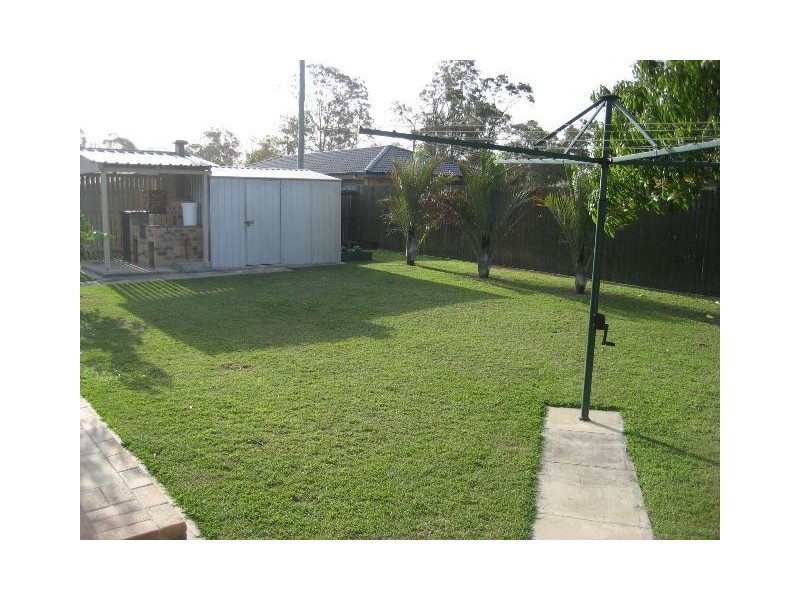 3 Brandon Street, Marsden QLD 4132