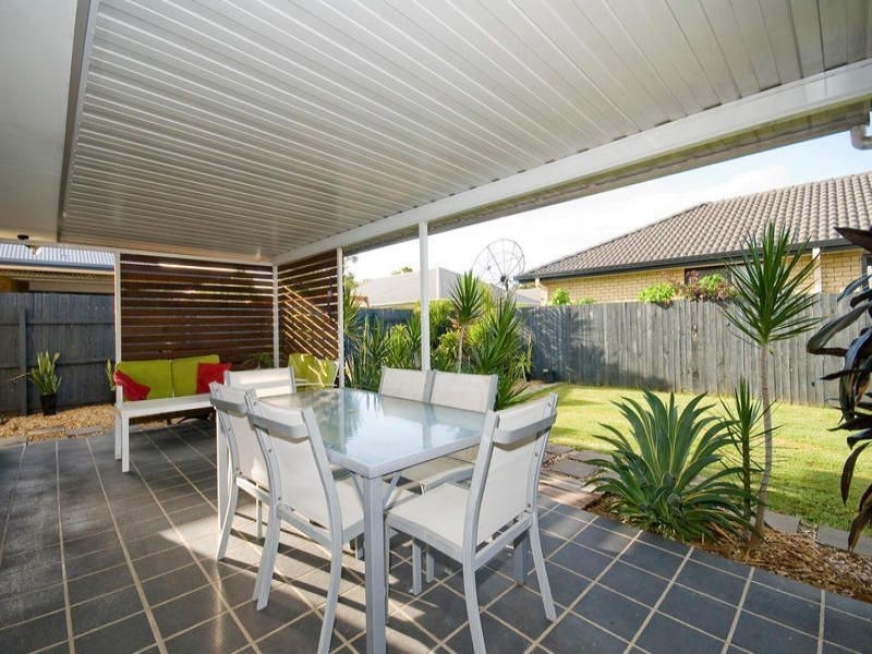 53 Lakeview Drive, Logan Reserve QLD 4133