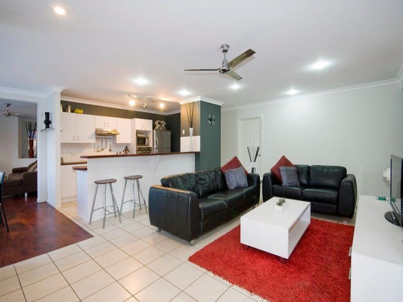 53 Lakeview Drive, Logan Reserve QLD 4133