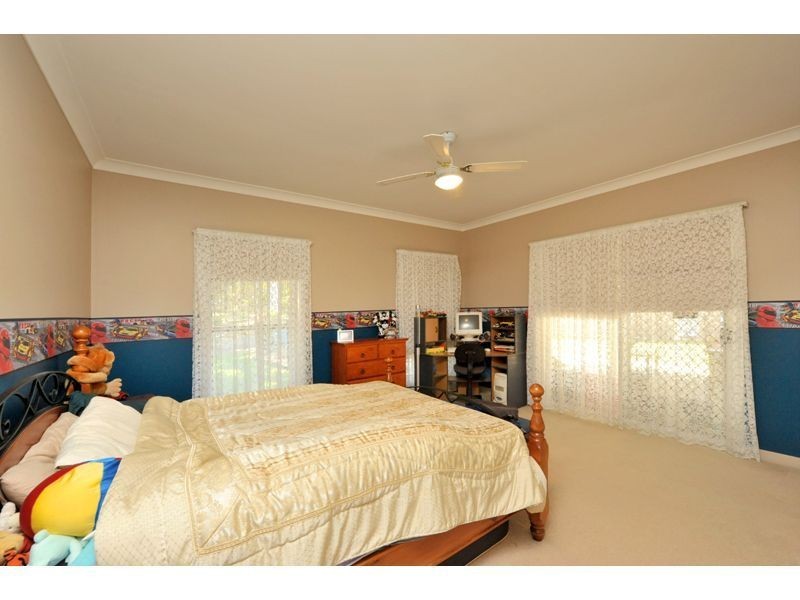 64 Lennons Rd, Greenbank QLD 4124
