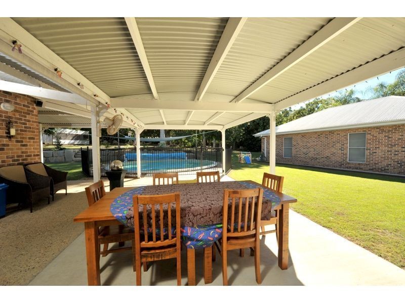 64 Lennons Rd, Greenbank QLD 4124