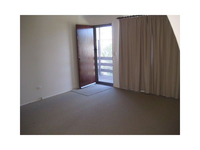 37 Enford Street, Hillcrest QLD 4118