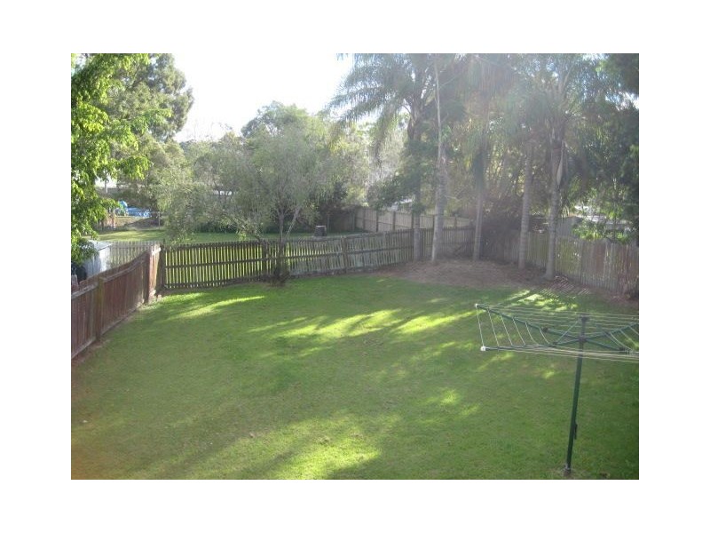 37 Enford Street, Hillcrest QLD 4118
