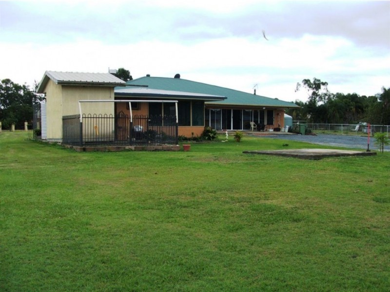 51 Dundee rd, North Maclean QLD 4280