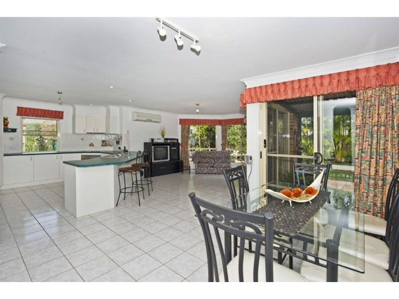 Regents Park QLD 4118