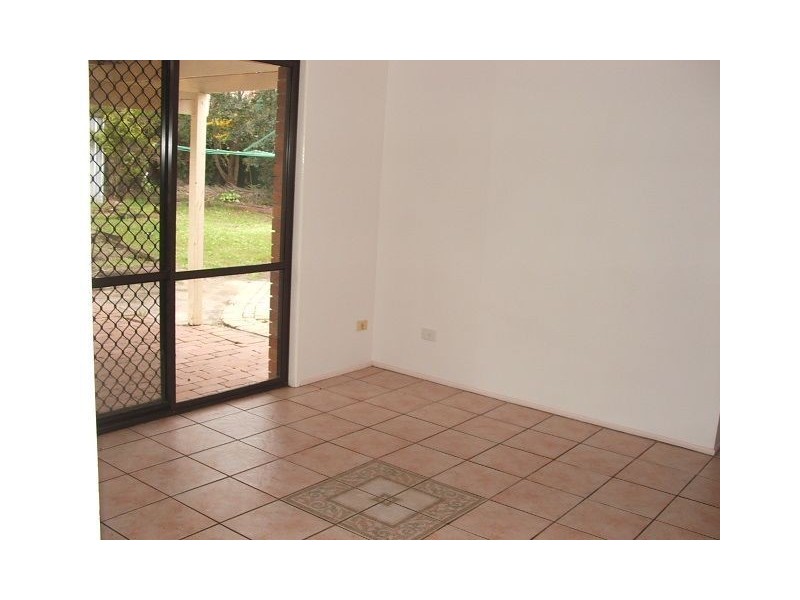 25 Oakdale Street, Browns Plains QLD 4118