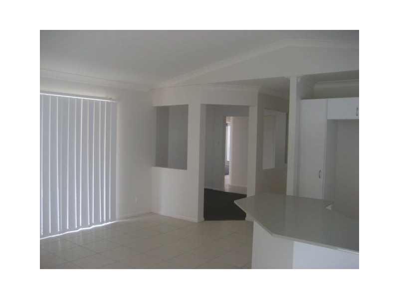 14 Chasbet, Marsden QLD 4132