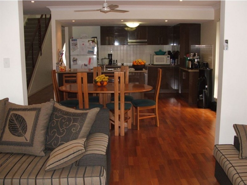 5 Kurrajong St, Heathwood QLD 4110