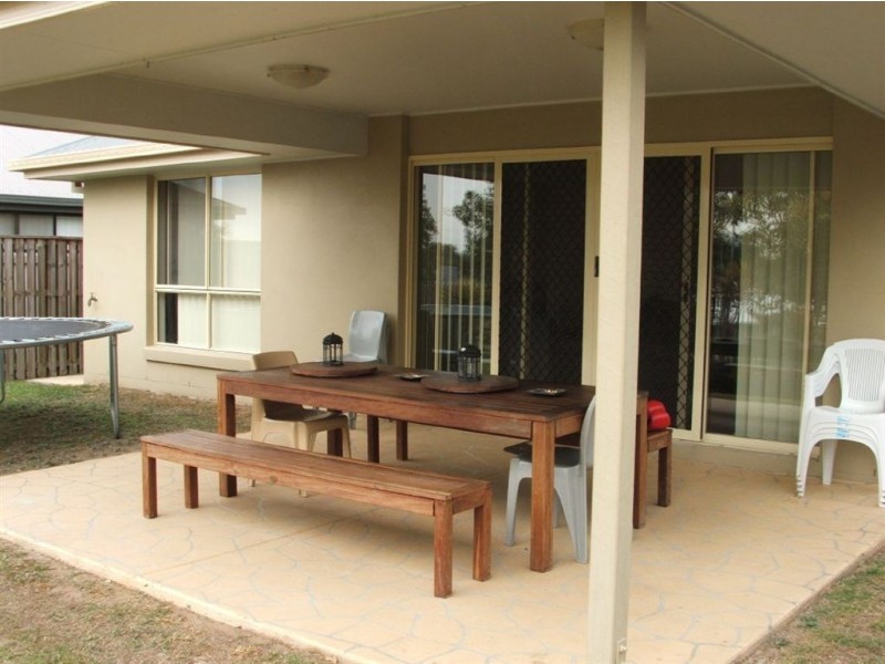 5 Kurrajong St, Heathwood QLD 4110