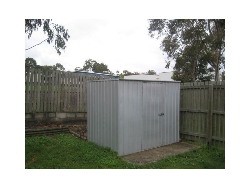 18 Cherrytree Place, Waterford West QLD 4133