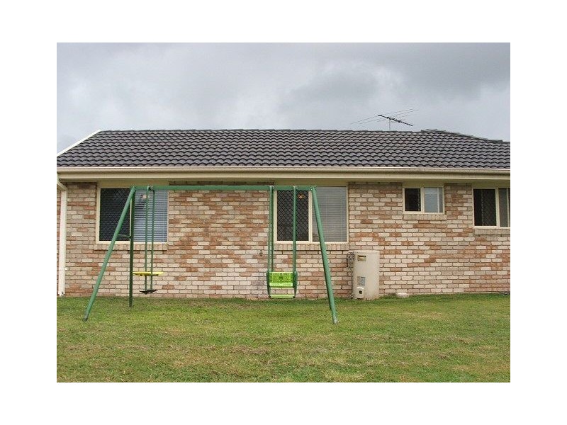 14 Robert South Drive, Crestmead QLD 4132