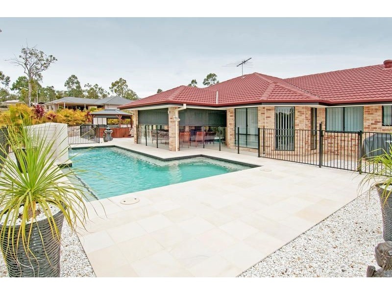 17 Dianella Court, New Beith QLD 4124