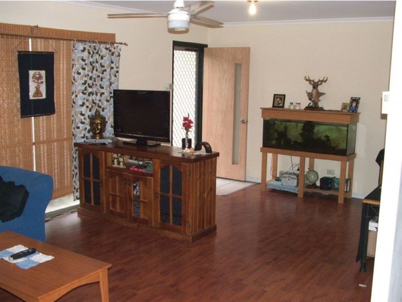 61 Begonia Street, Browns Plains QLD 4118