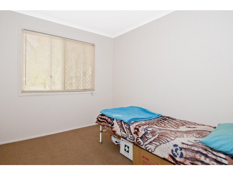 40 Strathallen Drive, Boronia Heights QLD 4124