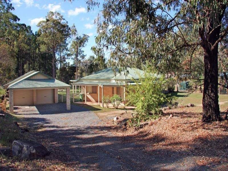 9-11 Spinebill Drive, Greenbank QLD 4124