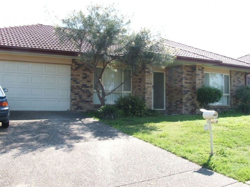 71 Grove Road, Edens Landing QLD 4207