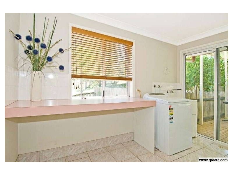 19 Castile Crescent, Edens Landing QLD 4207