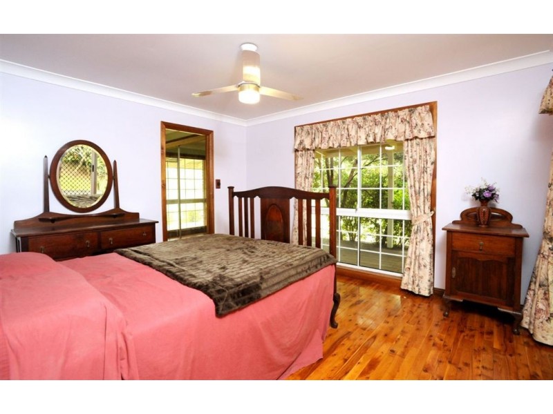 16 Alexander Ct, Chambers Flat QLD 4133