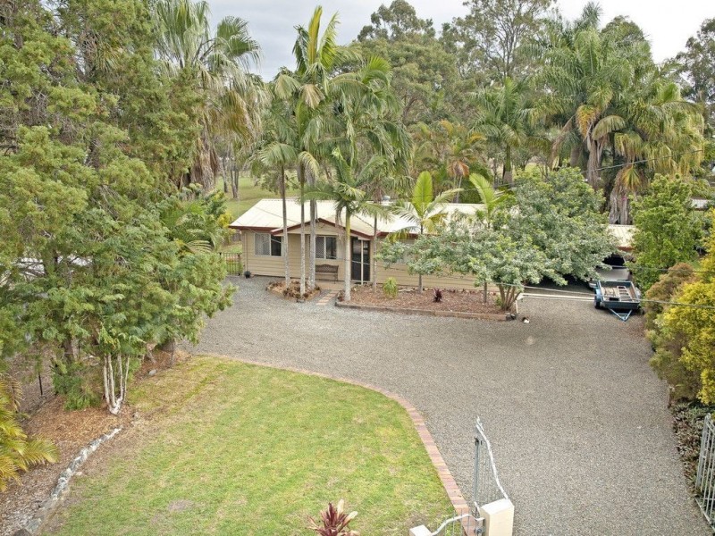 40 Strathallen Drive, Boronia Heights QLD 4124