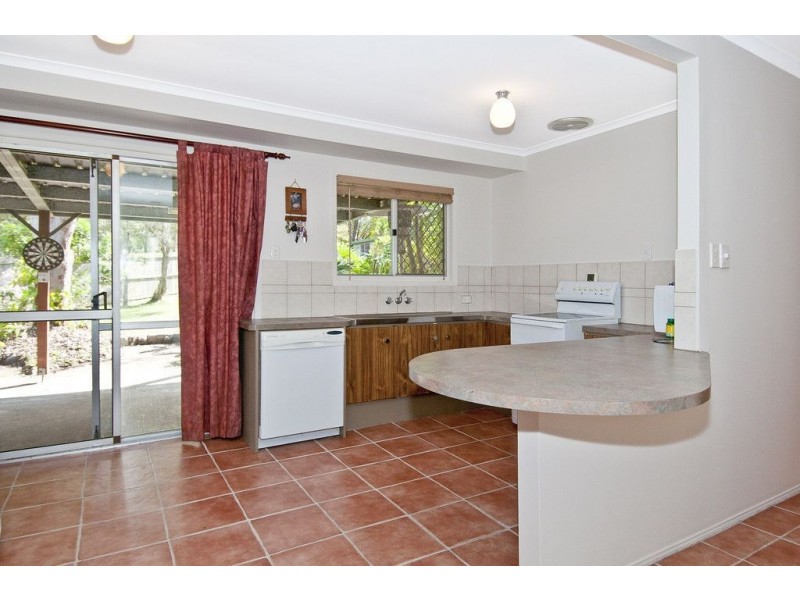 40 Strathallen Drive, Boronia Heights QLD 4124