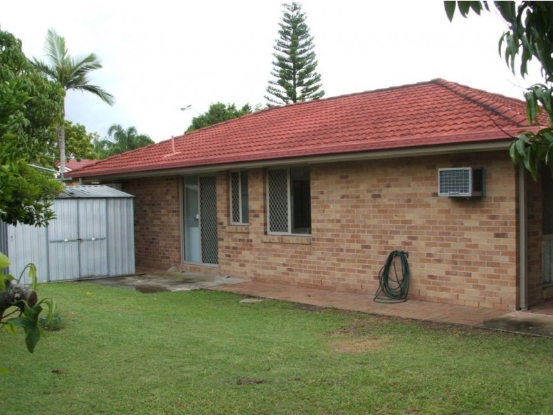 11 Thistle Street, Regents Park QLD 4118