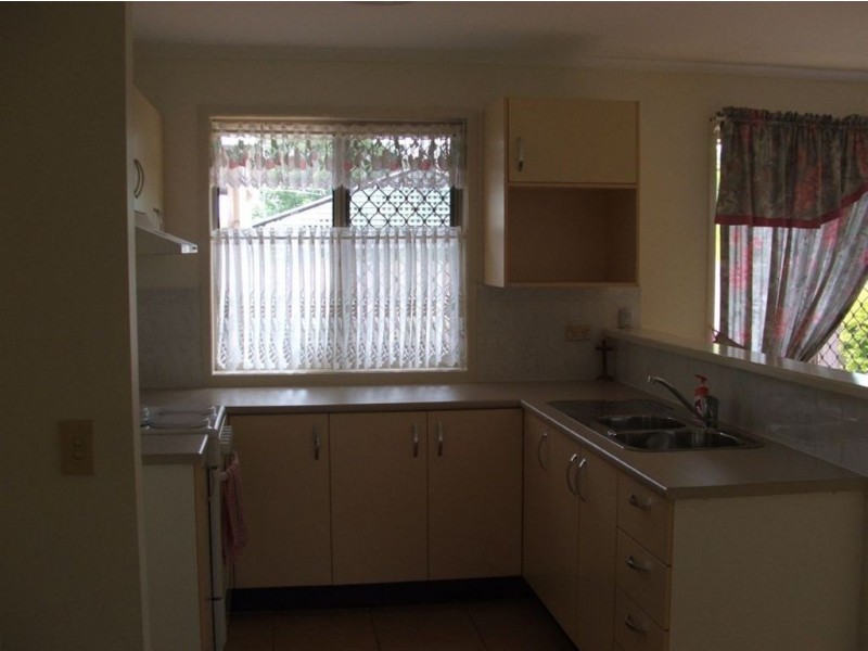 11 Thistle Street, Regents Park QLD 4118
