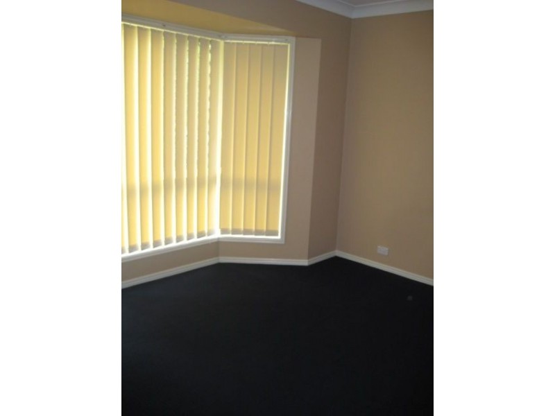 19 Melnik Drive, Loganlea QLD 4131