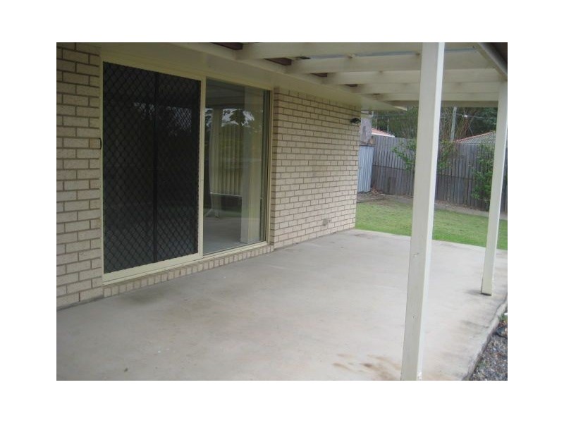 19 Melnik Drive, Loganlea QLD 4131