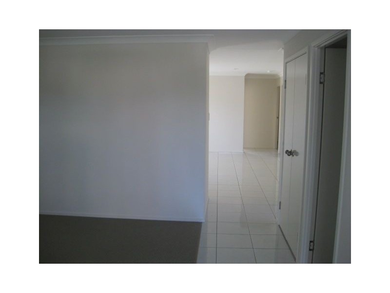 24 Electra Street, Marsden QLD 4132
