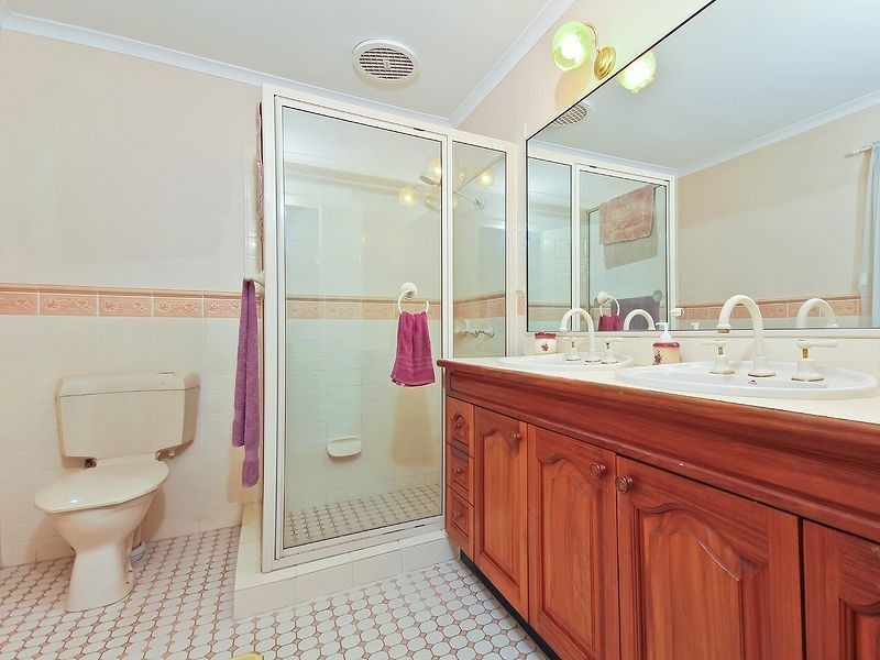 42-46 Kensington Drive, Munruben QLD 4125