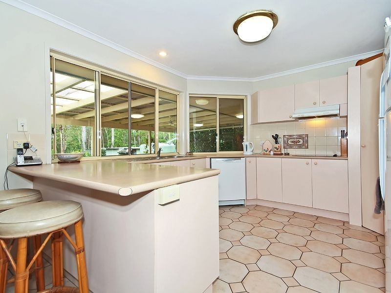 42-46 Kensington Drive, Munruben QLD 4125
