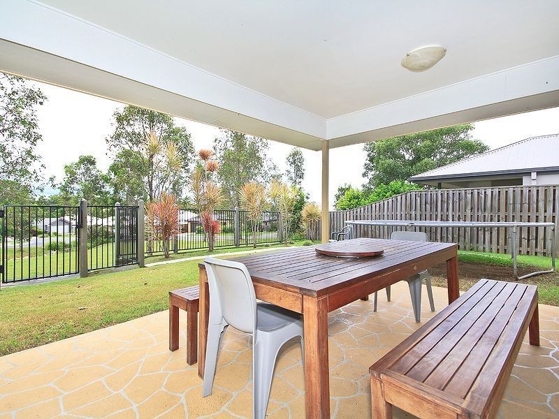 5 Kurrajong Street, Heathwood QLD 4110