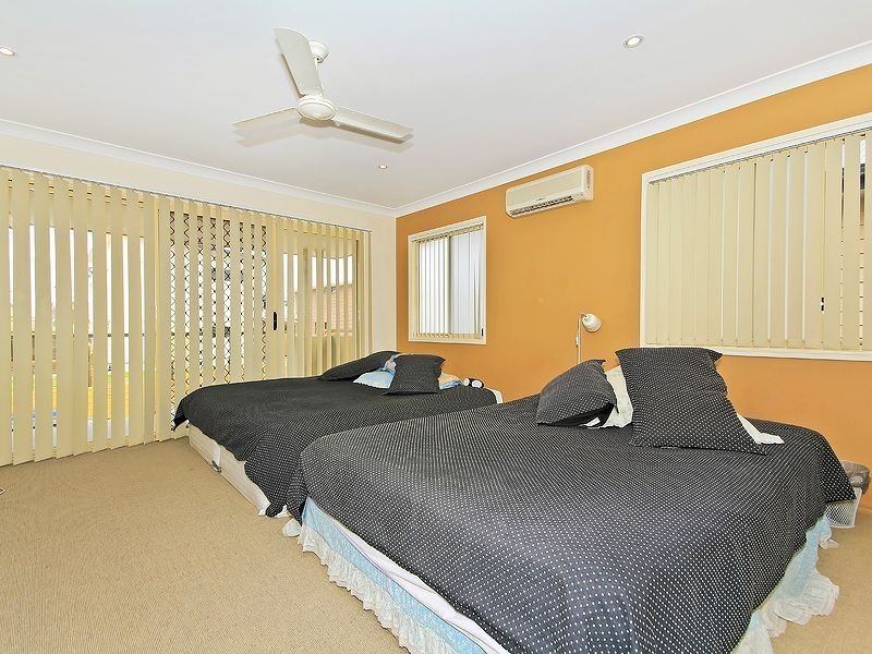 5 Kurrajong Street, Heathwood QLD 4110