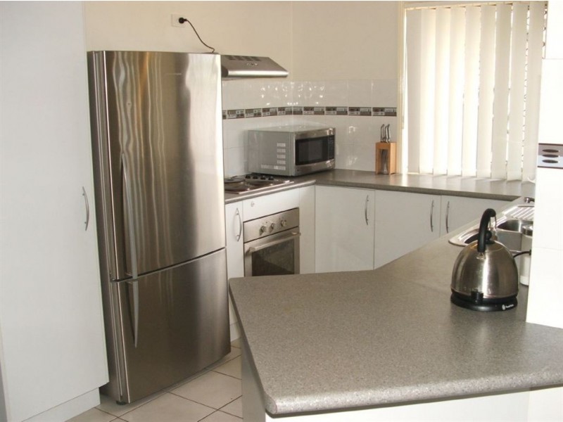 12 James Street, Crestmead QLD 4132