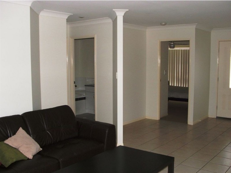 12 James Street, Crestmead QLD 4132