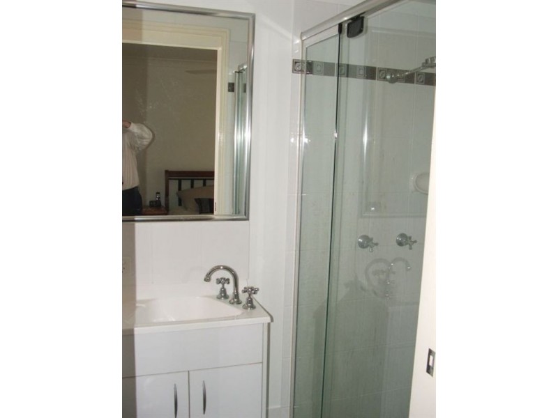 12 James Street, Crestmead QLD 4132